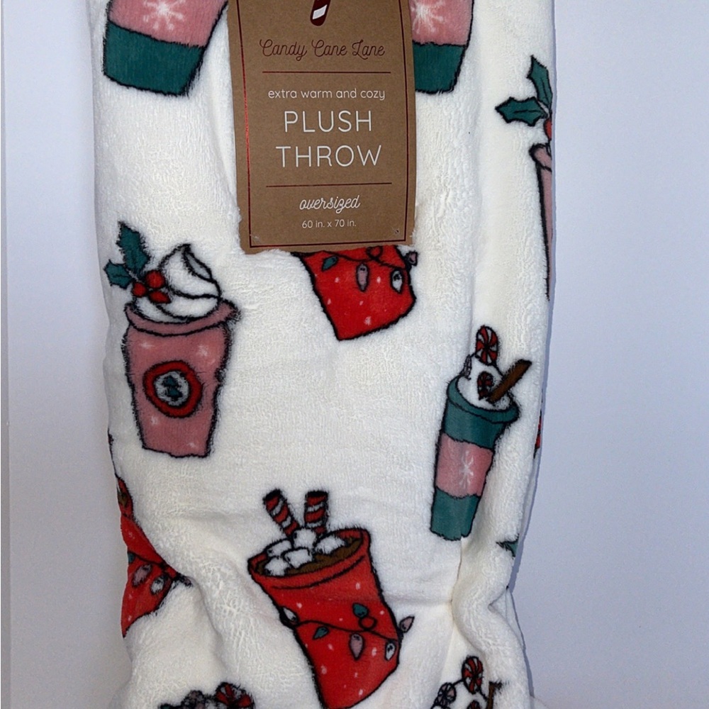 Plush Throw Blanket - Festive Red and Green
